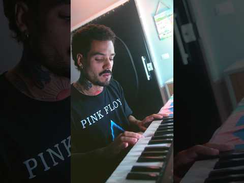 Clipe: MADRE on the road, episódio 1