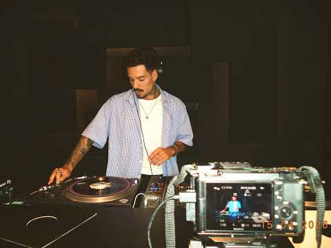 MADRE em set 100% vinil
